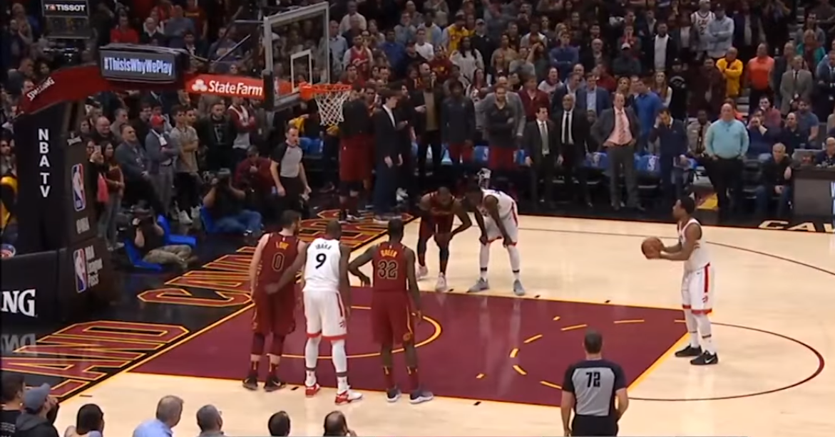 LeBron è un ciclone, Cleveland batte Toronto (132-129). Sixers quarti a Est