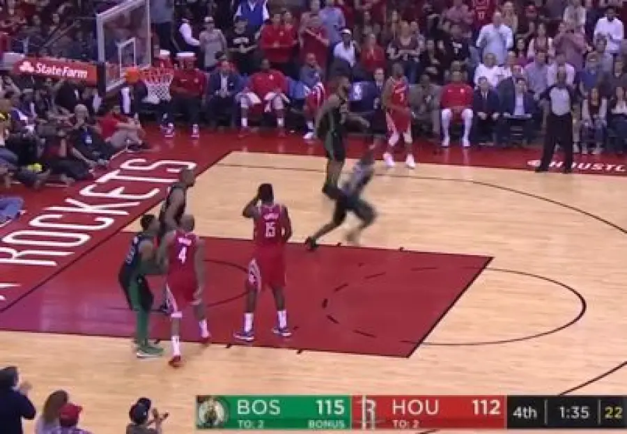 Inarrestabile Houston! Boston ko (123-120), 15° di fila per D'Antoni