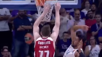 Gudaitis firma il rinnovo con l'Olimpia Milano fino al 2022