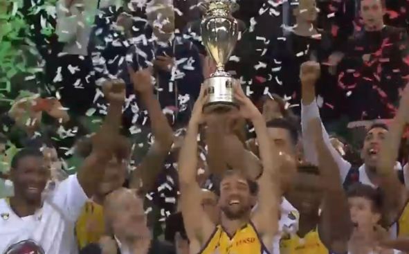 Storica Torino, è Coppa Italia! Brescia delude (69-67), decide Vujacic