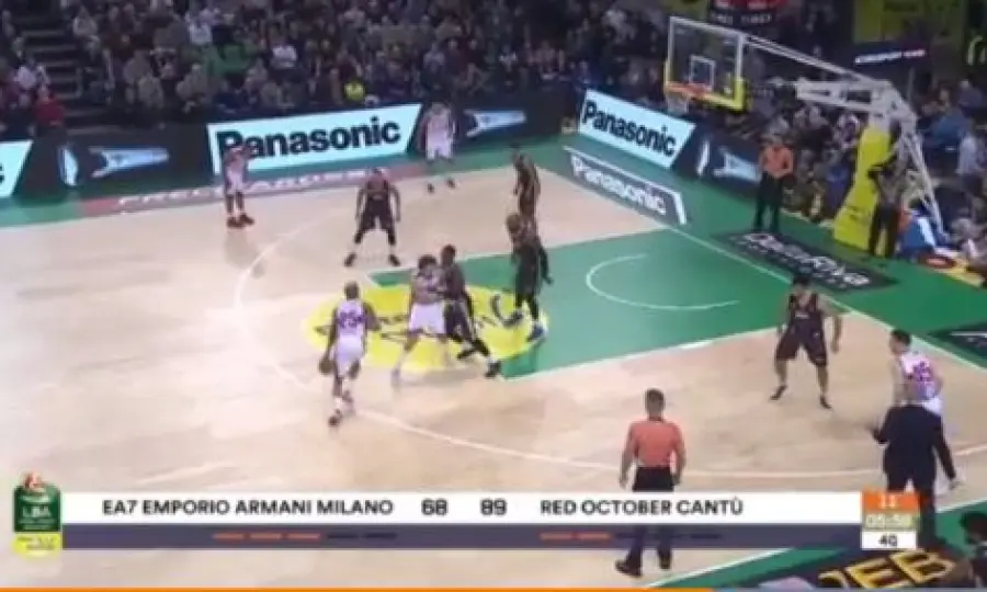 Final Eight, Cantù umilia Milano (105-87) e vola in semifinale. Brescia batte la Virtus Bologna