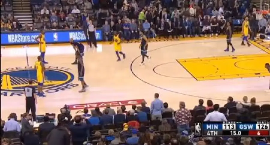 Golden State implacabile, superata anche Minnie. Westbrook schianta i Wizards