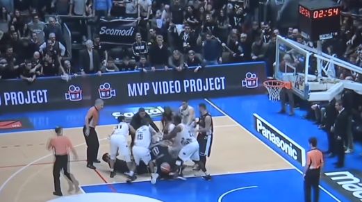 Rissa Bologna-Trento, Gutierrez: "Chiedo scusa". Gentile: "Finto moralismo"