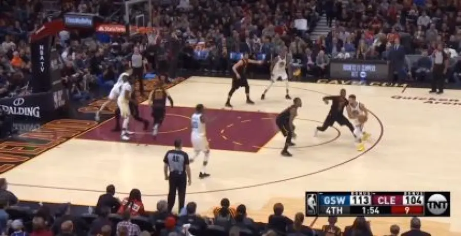 Golden State, è strapotere: Cleveland ancora ko (108-118)