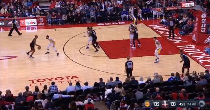 Houston, fine dell'incubo: i Lakers si arrendono al 2° overtime (148-142)