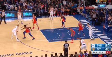 Embiid "gela" il Madison, il Natale sorride ai Sixers (98-105): a NY non basta Kanter