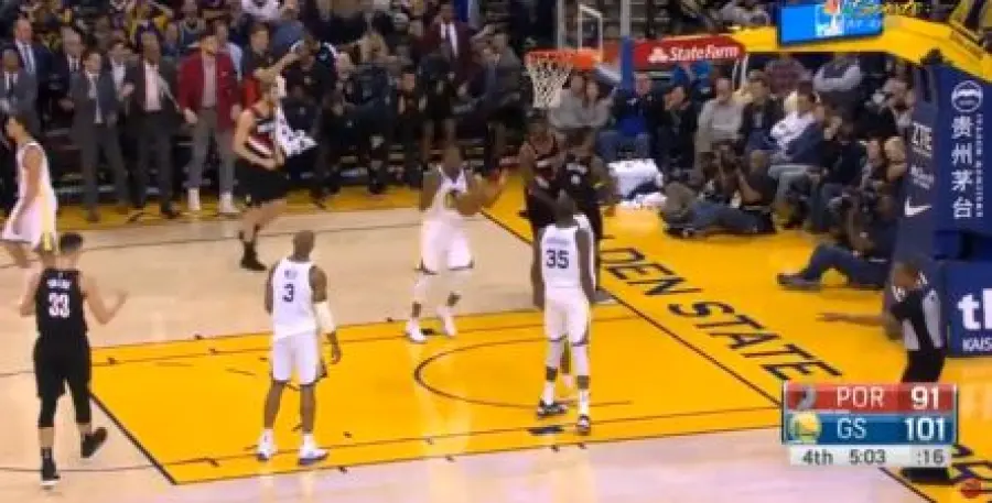 Super Lillard non basta, Golden State supera Portland (111-104)