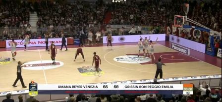 Venezia, che crollo al PalaTaliercio: Reggio Emilia fa l'impresa (66-68)