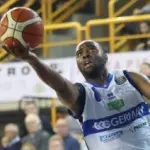 Serie A1, la Germani Brescia supera indenne anche l'ostacolo Cantù: super Landry