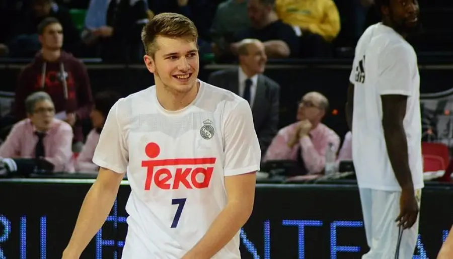 Luka Doncic, mvp del mese di Eurolega: classe, carisma e tecnica sopraffina