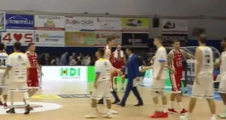 Serie A, anche Milano a punteggio pieno. Prima gioia per Cremona