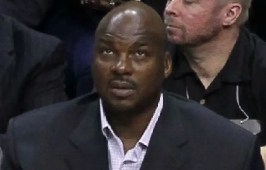 Corruzione nella NCAA, dieci arresti: tra loro anche l'ex NBA Chuck Person