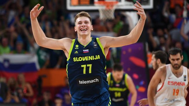 Eurobasket 2017, la finale sarà Doncic contro Bogdanovic: oggi va in scena l'ultimo atto