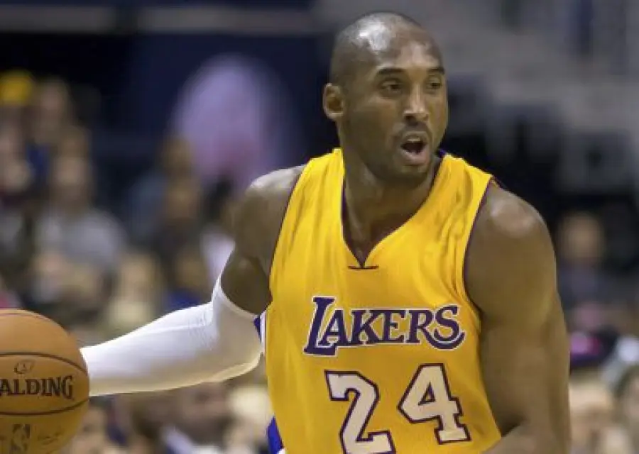 I Lakers ritirano la maglia di Bryant: la cerimonia il 18 dicembre allo Staples Center