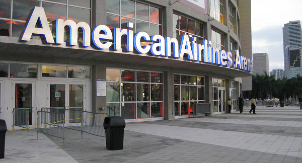 Uragano Irma, paura per l'Arena degli Heat: danni al tetto