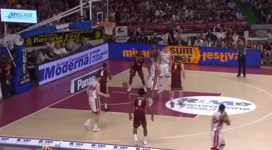 Serie A, Venezia chiude prima. Cremona ai playoff, Capo d'Orlando in A2