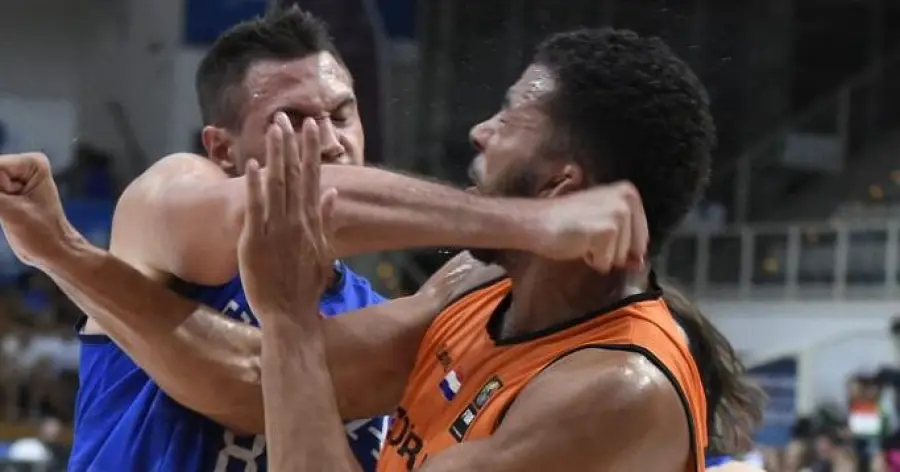 L'Italbasket vince la Trentino Cup ma perde Gallinari: frattura alla mano e addio Eurobasket