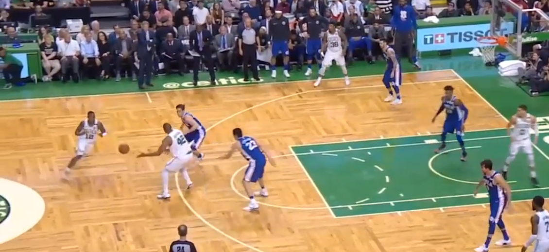 Boston è un rullo, Philadelphia ancora ko (108-103): Celtics sul 2-0