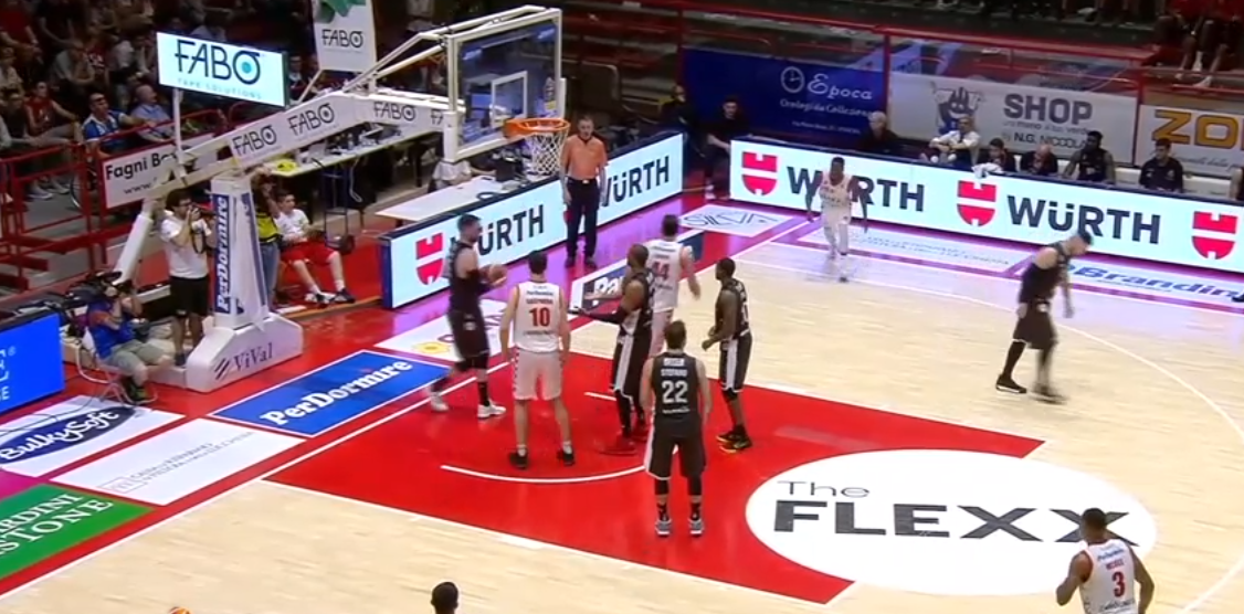 Virtus Bologna, per i playoff serve ancora uno sforzo